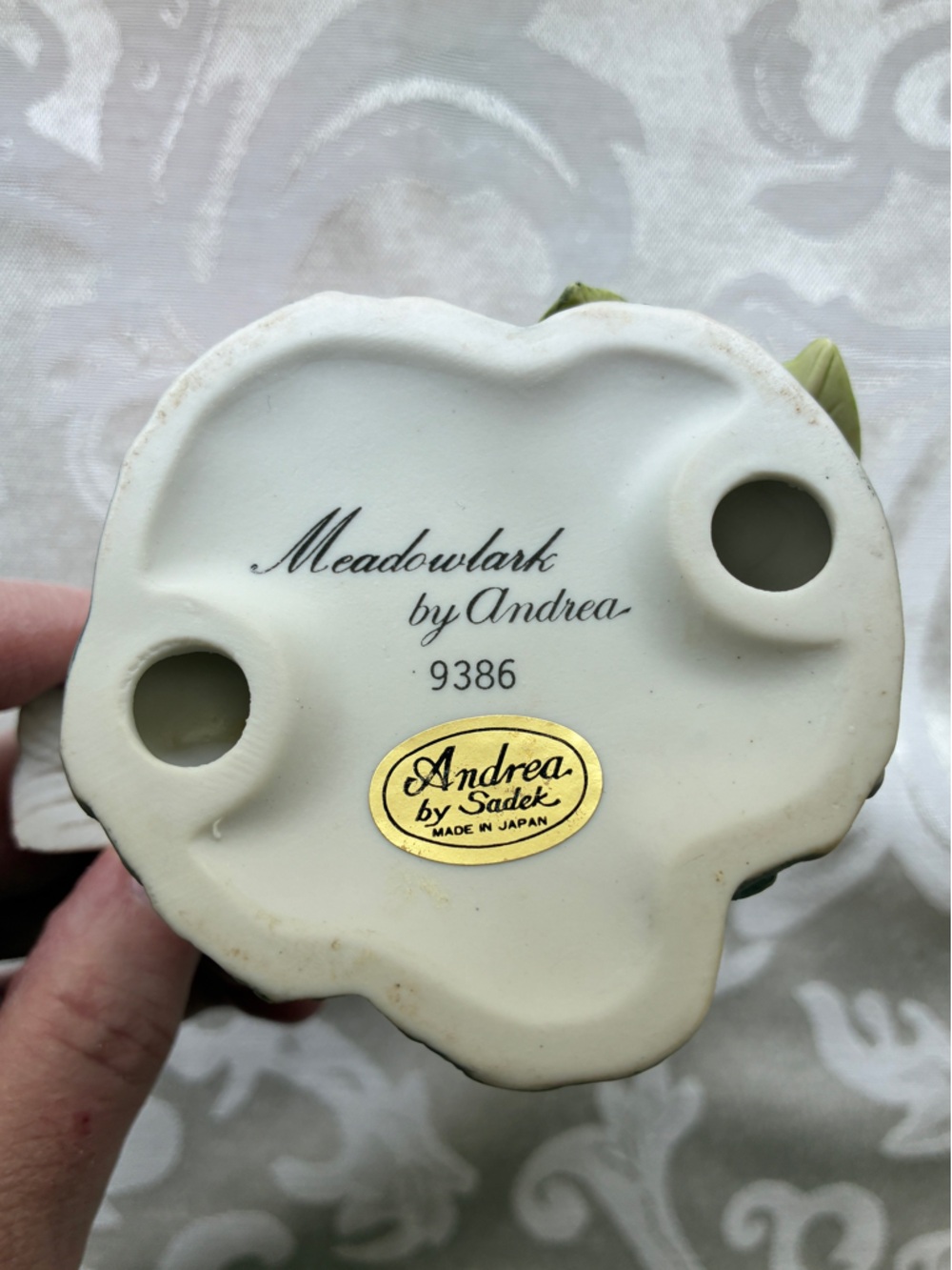 Vintage Andrea by Sadek Meadowlark Porcelain Figurine (Flawed—See Description) - Picture 9 of 10
